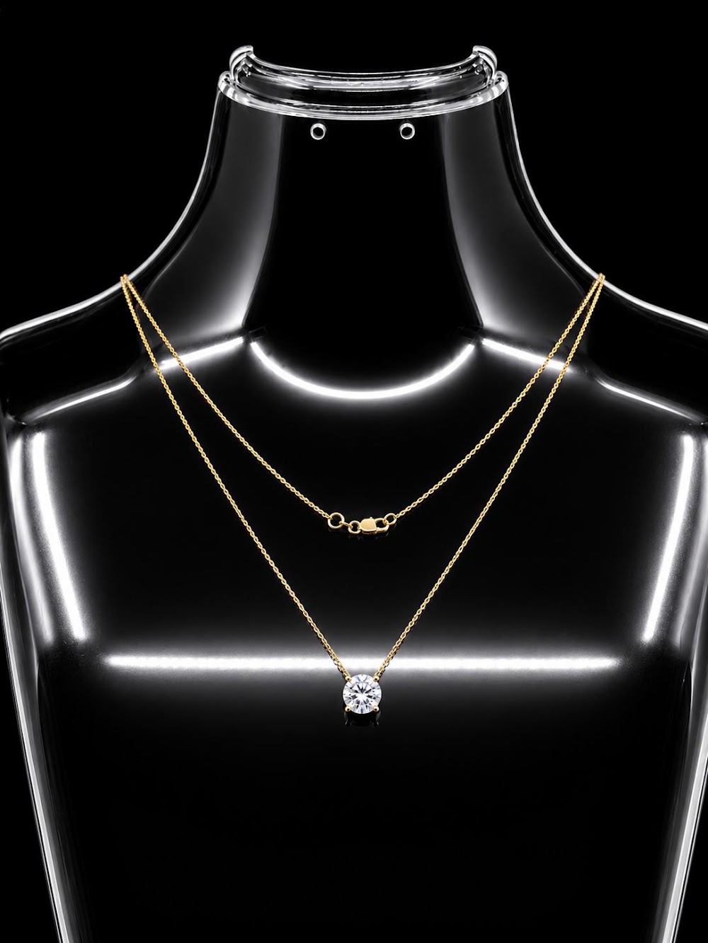 Round Pendant Necklace