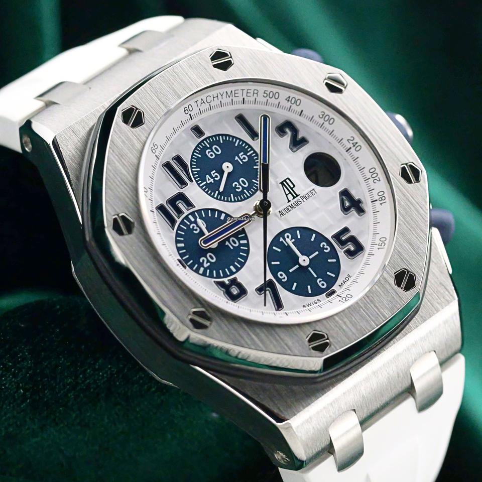 Audemars Piguet MINT Royal Oak Offshore Chronograph Navy