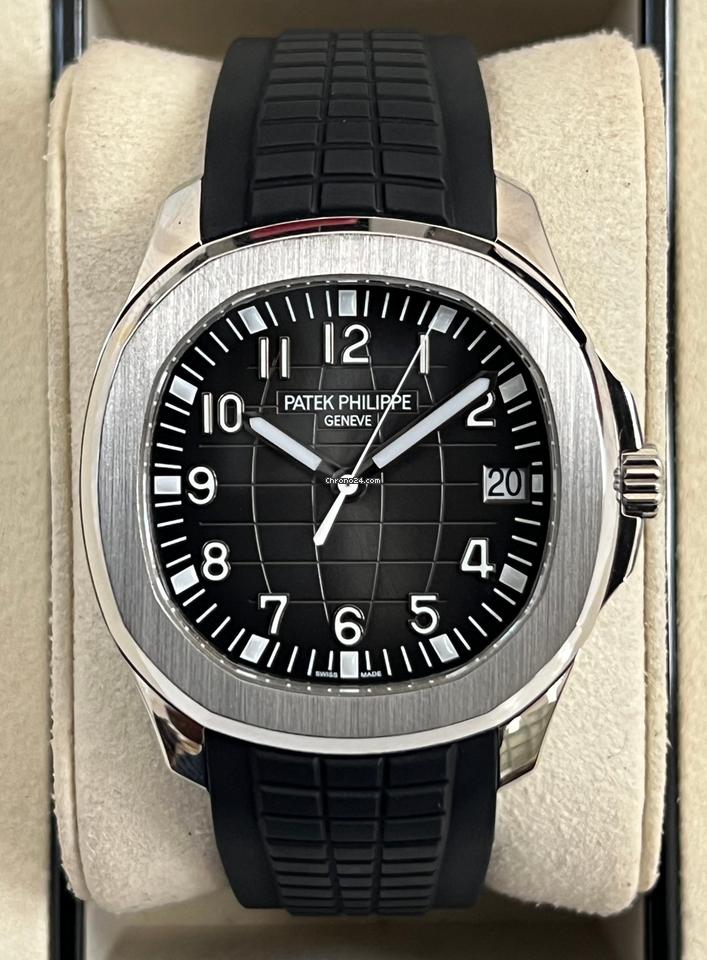 Patek Philippe Aquanaut Unworn 2021 40mm Stainless Steel
